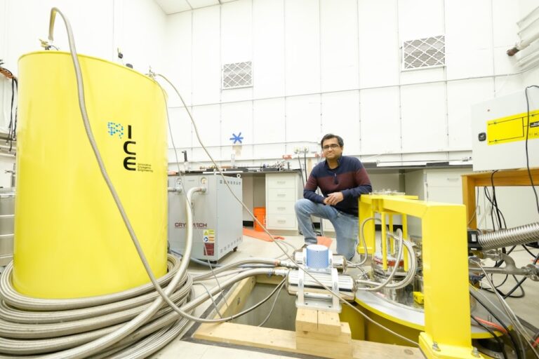 Vikram Deshpandes Research On Carbon Nanotubes Featured In Physics